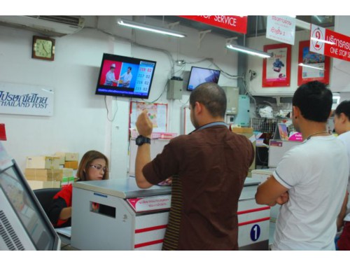 足球场开彩票店能挣钱吗